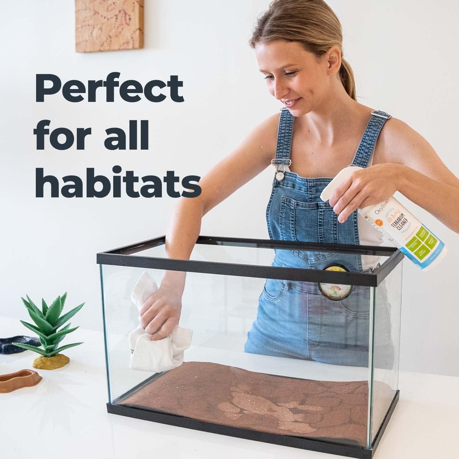 Oxyfresh Premium Terrarium Cleaner – Professional Amphibian & Reptile Terrarium Smell Eliminator – Safe & Quickly Removes Waste & Odors – Streak Free Glass – Bleach Free Furr-Reel