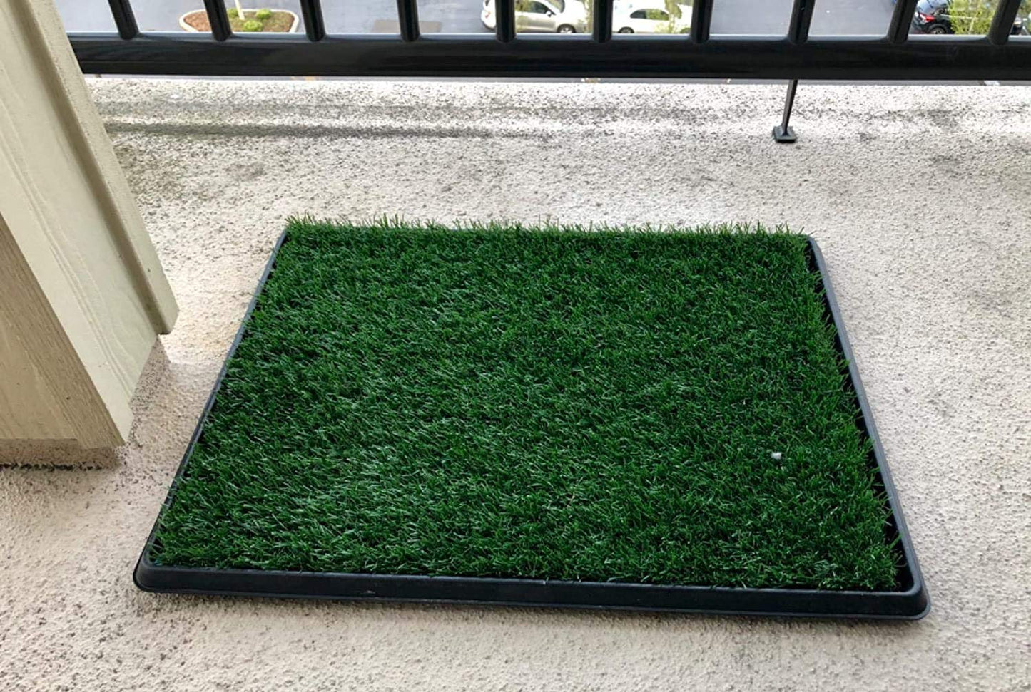 Dog Grass Pad with Tray, Artificial Turf Dog Grass Pee Pad Potty Training for Indoor Outdoor Use, Washable Replacement Potty Mat for Puppy and Small Pet, 20 inch x 25 inch